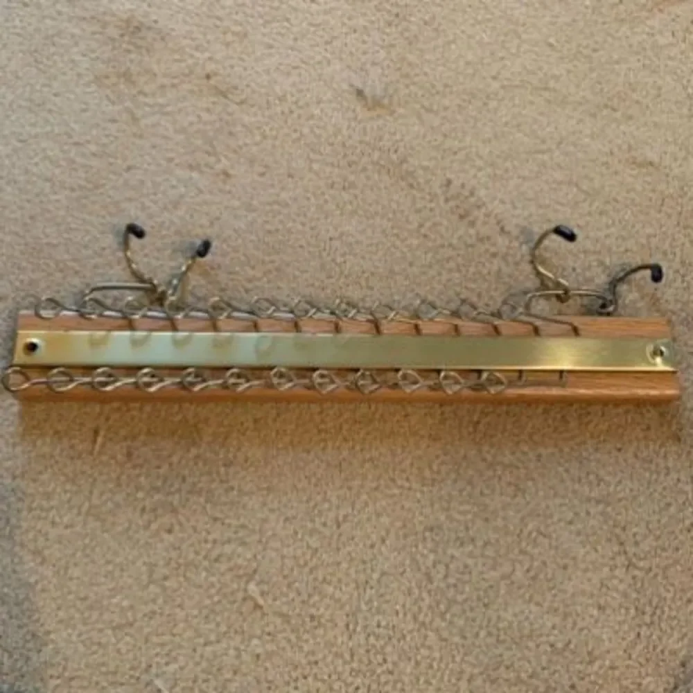 Vintage Tie Belt Wall Mount Rack Holds 30